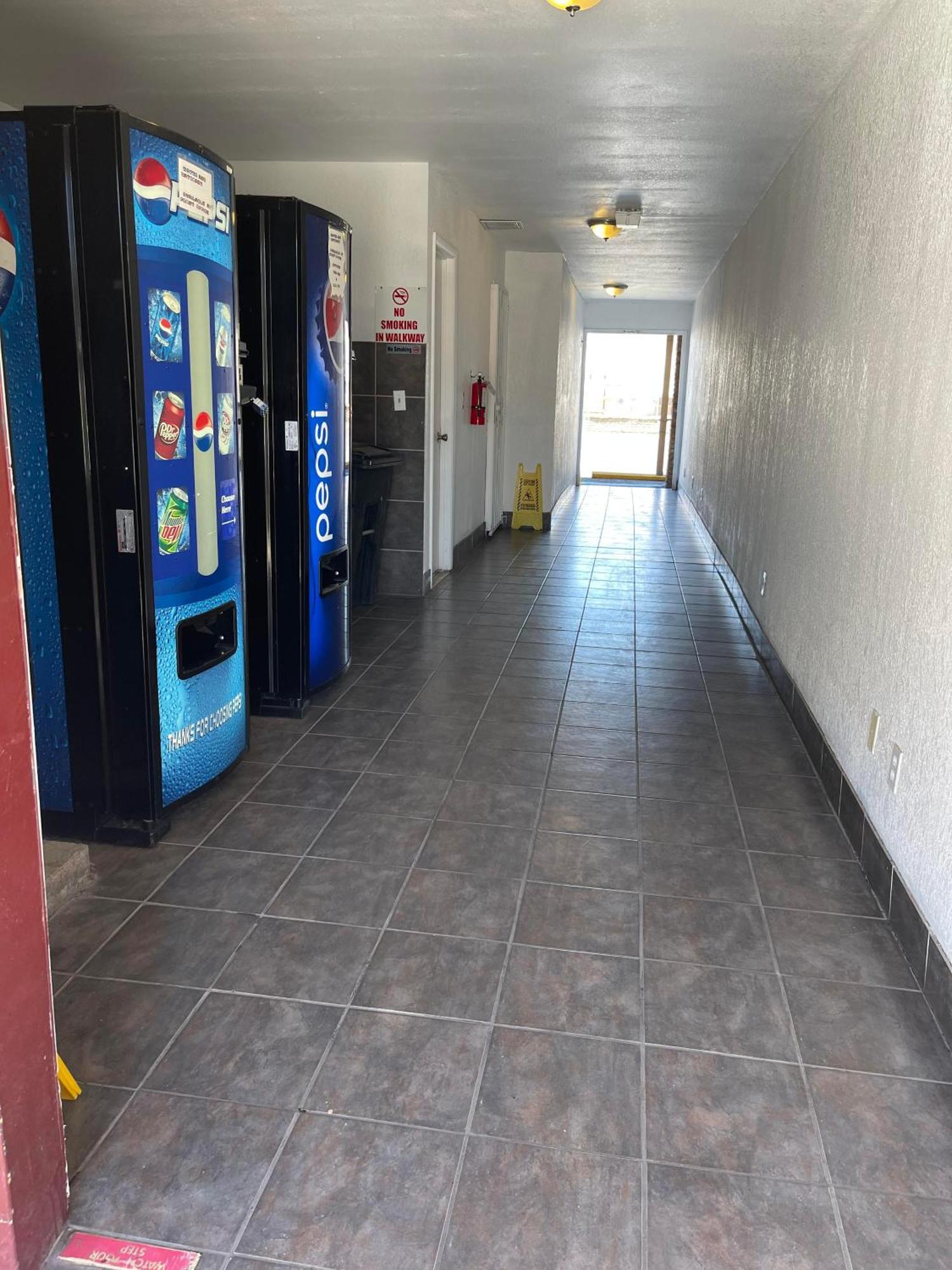 Windsor Inn Lake Havasu City Ngoại thất bức ảnh