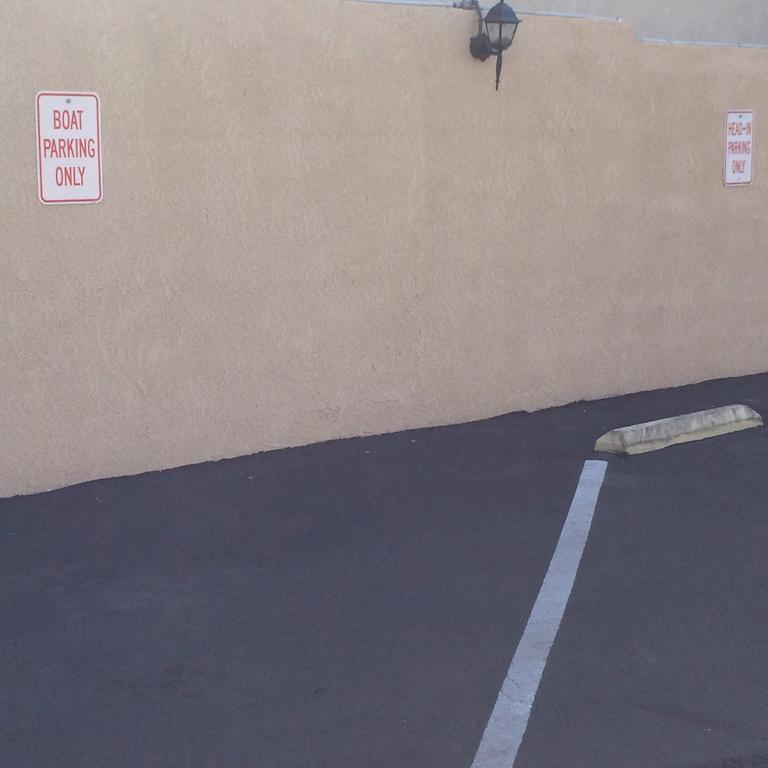 Windsor Inn Lake Havasu City Ngoại thất bức ảnh