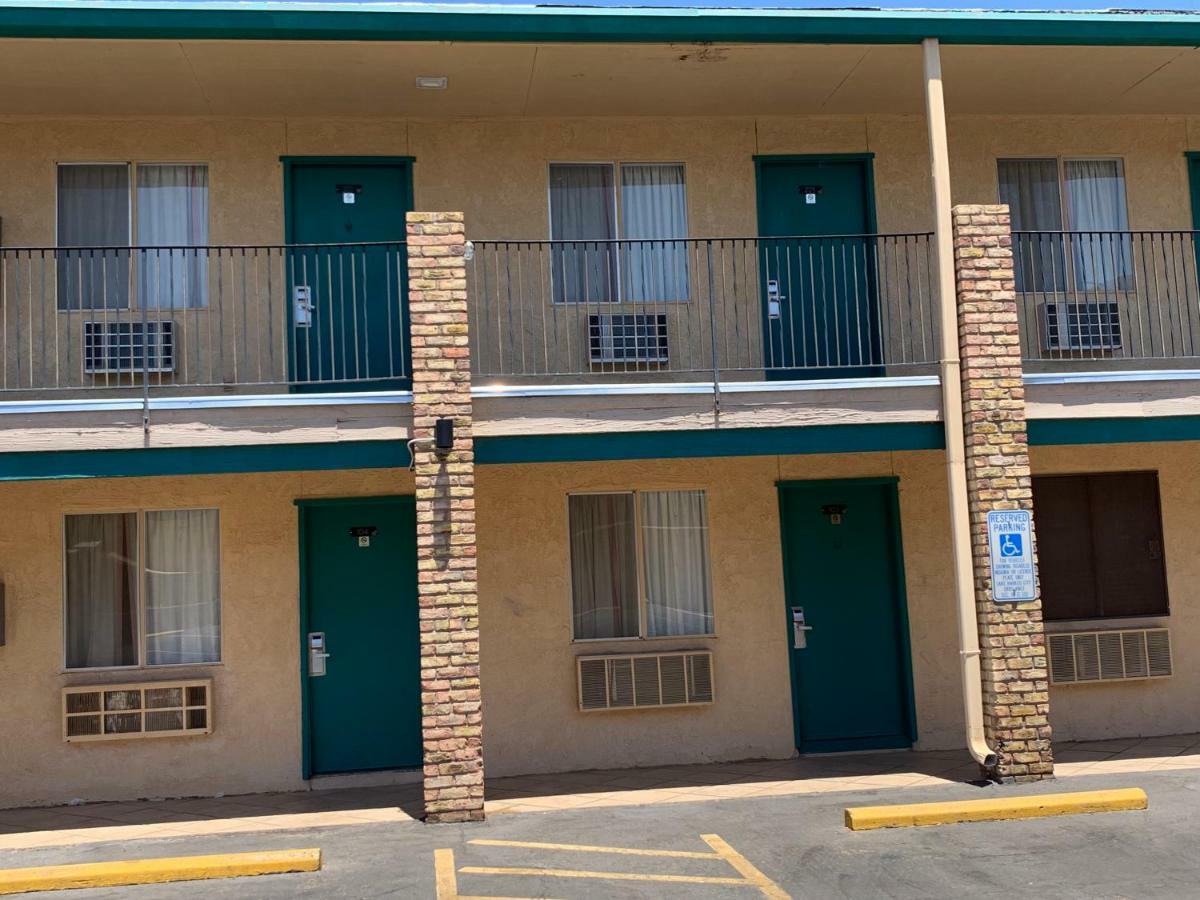 Windsor Inn Lake Havasu City Ngoại thất bức ảnh